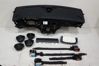 Mercedes a-klasa w176 панель приладів консоль подушка безпеки ремені оригінал демонтаж фото №1