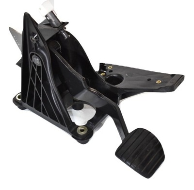 PEDAL FRENOS VEL SATIS 3.0 DCI 8200003537  