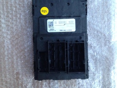 Audi a4 b9 4m блок управления блок управления бортовой сетью 8w0907063g фото №1