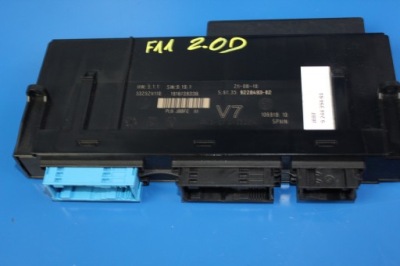 Bmw 5 f11 f10 модуль блок керування 9228493 фото №1