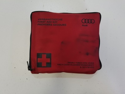 AUDI A5 8T8 SPORTBACK FIRST AID KIT  