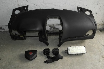 Fiat freemont подушка безопасности ремни приборная панель консоль kokpitpulpit полка фото №1