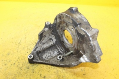 Кронштейн насоса уприскування jumper ii 2.0 hdi 96389217 фото №1