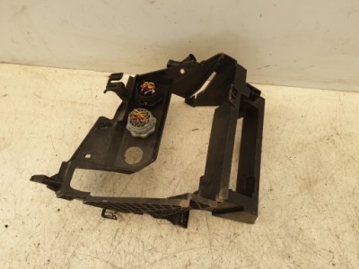 Кронштейн коробка предохранителей peugeot partner фото №1