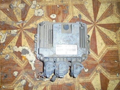 Nissan бортовой компьютер 0281011646 фото №1