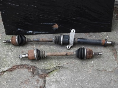 Привідний вал права ліва mini r55 clubman 1.6 08 eu фото №1