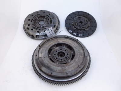 Land rover discovery iii 2.7 td сцепление колесо kpl фото №1