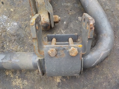 Scania r кронштейн хомут стабілізатора фото №1