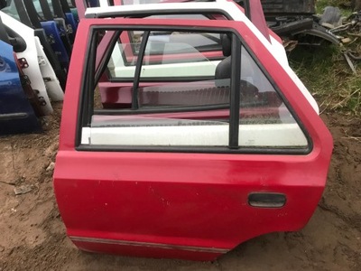 Skoda felicja двері праве бордові перед задня фото №1