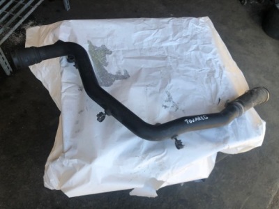 Vw touareg 3,0 труба шланг воздуха 7l6145795q фото №1