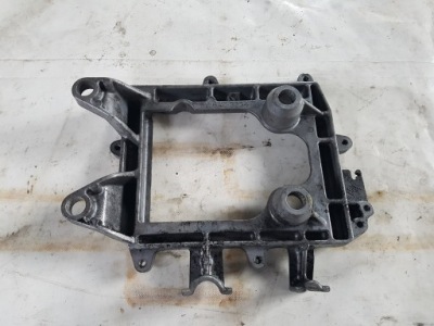 Кронштейн основание компьютер двигателя man tgx d20 фото №1