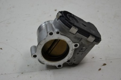 Audi a4 b9 2.0tfsi дроссельная заслонка 06k133062j фото №1