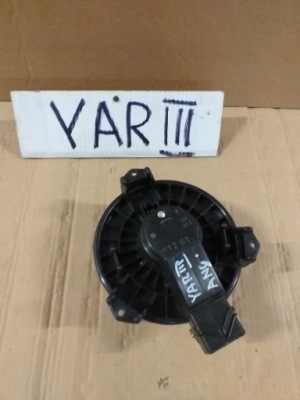 Toyota yaris iii повітродувка моторчик обдув фото №1