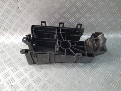 Подставка коробка предохранителей bsi opel insignia фото №1