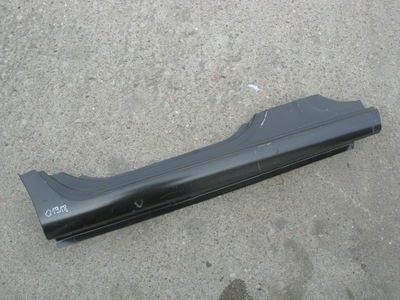 Поріг правий задня skoda rapid warszawa фото №1