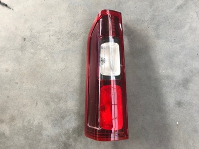 Лампа лівий задня задня vivaro trafic iii фото №1