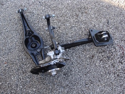 Рычаги поворотный кулак правая superb iii passat b8 2wd фото №1