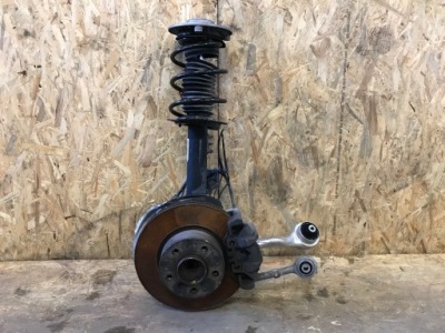 Поворотний кулак амортизатор лівий bmw f20 f21 f30 фото №1