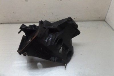 Doblo 1,9jtd кронштейн двигателя насоса фото №1