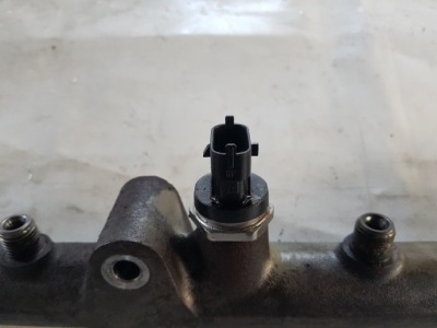 Датчик тиску пального man tgx tgs d20 фото №1