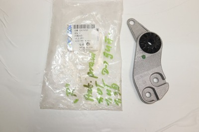 Opel corsa e кронштейн кріплення pod радіатор праве фото №1