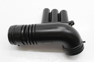 Vw passat b8 труба фільтра повітря 04e129651d фото №1