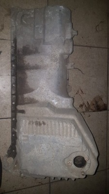 Поддон масляная bmw e36 e39 2.0 2.5 17409179 фото №1