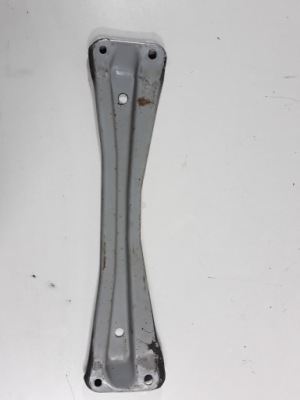 Infiniti q50 14r кронштейн підвіска фото №1