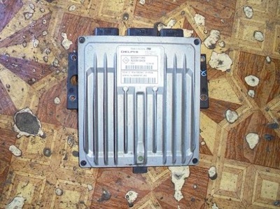 Renault бортовий комп'ютер 8200911560 фото №1