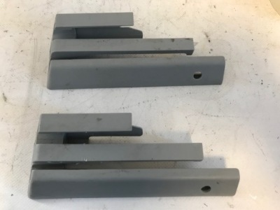 Захист напрямна сидіння audi a8 s8 d4 4h0881349 фото №1