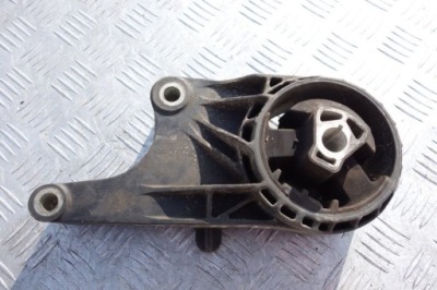 Opel оригінальний номер 13248600 кронштейн подушка фото №1