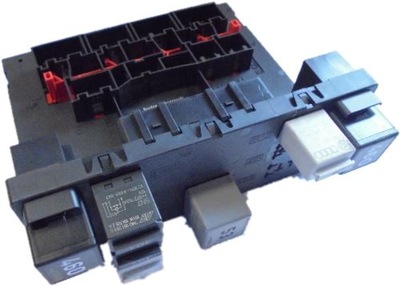 Vw touran golf v блок управления блок управления бортовой сетью 3c0937049ah фото №1