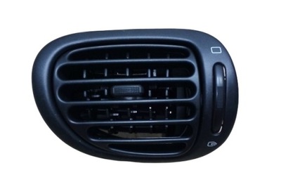 Оригинал решётка обдув peugeot 206 8237c3 фото №1