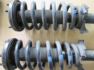 Honda accord viii 2.2 пружина перед левая правая фото №1