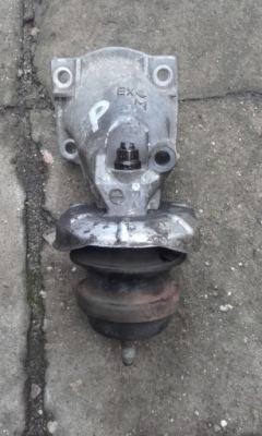 Lexus gs 300 gs300 98-05 подушка двигателя правая фото №1