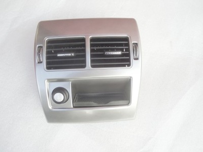 Решётка обдув пепельница jaguar оригинальный номер ax23-67846-a фото №1