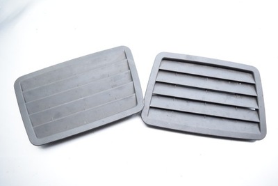 Mercedes w211 решітка обдув підлога 2118310236 фото №1