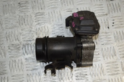 Дросельна заслінка двигуна bmw 5 f10 7810752 фото №1