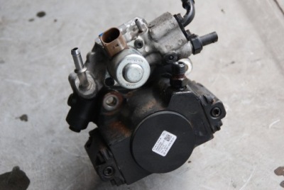 Насос упорскування a6510701801 mercedes a651 2.2 cdi фото №1