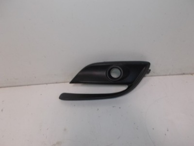 Решітка  решітка бампера права mazda 3 3 рестайлінг  17- фото №1