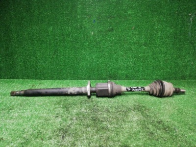 Opel zafira c 2.0cdti приводной вал правая автоматическая коробка передач 13335125 фото №1