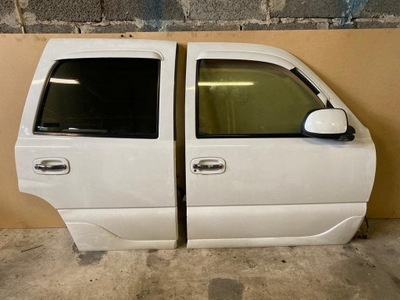 Gmc yukon denali 00-06r двері передні праве фото №1