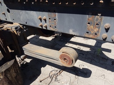 Renault magnum premium dxi полурессора правый 300 nett фото №1