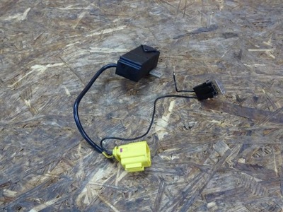 Audi a3 8p предохранитель напряжения клеммы 7l0915457b фото №1