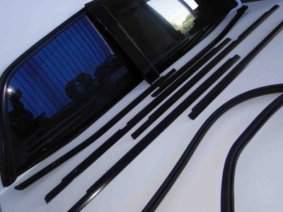 Mercedes gls x166 166 накладки уплотнитель pod стекло фото №1