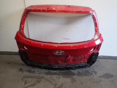 Крышка багажника hyundai i30 12-17 kombi фото №1