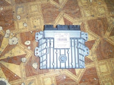 Renault бортовий комп'ютер 237101989r фото №1