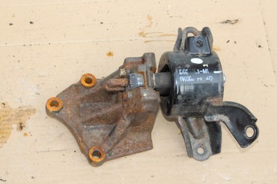 Ssangyong кронштейн подушка двигуна фото №1