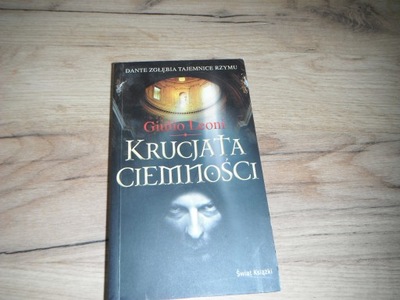 Krucjata ciemności - Giulio Leoni