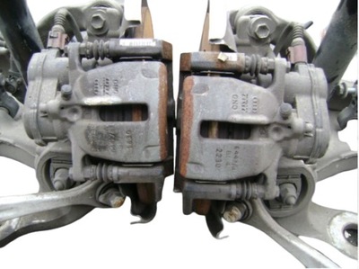 Audi q5 8r - супорт гальмівний задній фото №1